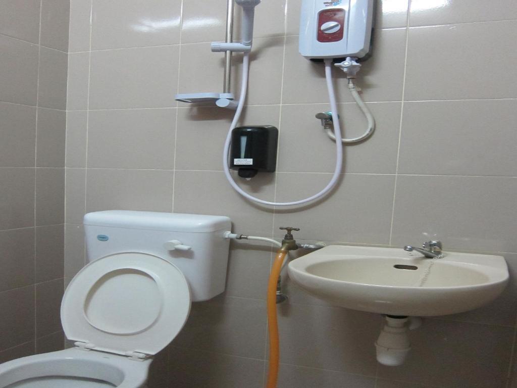 Skudai Baru Hotel Johor Bahru Ngoại thất bức ảnh